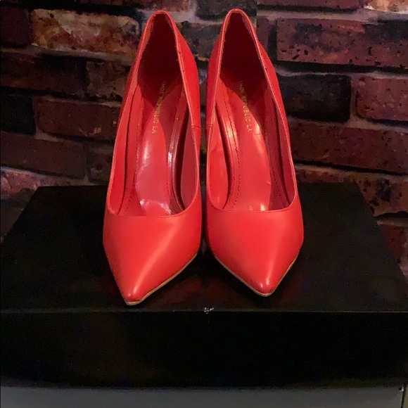 Red heels - Picture 6 of 6
